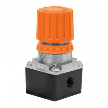Compressor output regulating valve