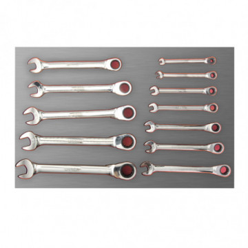 Set of 12 inch ratcheting combination wrenches